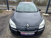 Gebraucht Renault Mégane 101 PS (74 kW) 2012 Grau Limousine