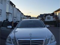 Gebraucht Mercedes E200 136 PS (100 kW) 2011 Silber Kombi