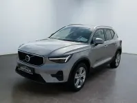 Gebraucht Volvo XC40 Core 163 PS (119 kW) 2024 Silver dawn / SUV