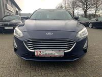 Gebraucht Ford Focus Cool & Connect 120 PS (88 kW) 2020 Blau (blazerblau) Kombi