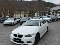 Gebraucht BMW 320 177 PS (130 kW) 2009 Weiß Coupé