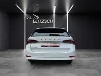 Gebraucht Skoda Octavia First Edition 150 PS (110 kW) 2021 Weiß Kombi