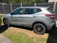 Gebraucht Nissan Qashqai 116 PS (85 kW) 2015 Silber SUV