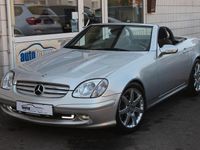 Gebraucht Mercedes SLK200 163 PS (119 kW) 2002 Grau Cabrio