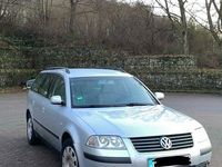 Gebraucht VW Passat 102 PS (75 kW) 2001 Grau Limousine