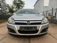 Gebraucht Opel Astra 105 PS (77 kW) 2007 Silber Limousine