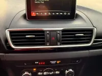 Gebraucht Mazda 3 Nakama 120 PS (88 kW) 2016 Grau Limousine
