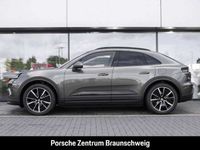 Gebraucht Porsche Macan 300 kW (408 PS) 2025 Aventuringrünmetallic SUV