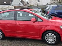 Gebraucht VW Golf VI Comfortline 102 PS (75 kW) 2010 Rot Kleinwagen