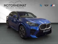 Gebraucht BMW iX2 M Sport 150 kW (204 PS) 2025 Portimao blau SUV