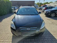 Gebraucht Kia Ceed Sportswagon LX 109 PS (80 kW) 2009 Schwarz Kombi