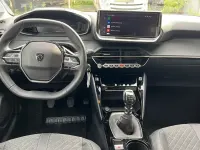 Gebraucht Peugeot 208 Allure 101 PS (74 kW) 2025 Grau Kleinwagen