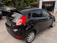 Gebraucht Ford Fiesta Trend 82 PS (60 kW) 2017 Schwarz Kleinwagen