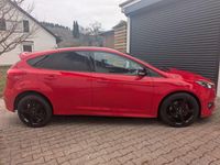 Usata Ford Focus ST-Line 150 CV (110 kW) 2016 Rosso Berlina