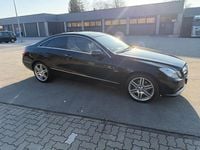 Gebraucht Mercedes E350 231 PS (169 kW) 2009 Schwarz Coupé