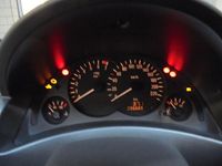 Gebraucht Opel Corsa Comfort 80 PS (58 kW) 2004 Silber Limousine