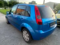 Gebraucht Ford Fiesta Trend 80 PS (58 kW) 2005 Blau Kleinwagen