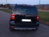 Gebraucht Skoda Yeti Experience 122 PS (89 kW) 2011 Schwarz SUV