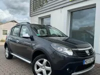 Gebraucht Dacia Sandero Stepway 84 PS (61 kW) 2012 Grau SUV