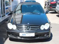Gebraucht Mercedes CLK280 231 PS (169 kW) 2008 Schwarz Cabrio