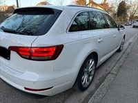 Second-hand Audi A4 Performance 150 CP (110 kW) 2018 Alb Break