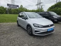 Używany VW Golf 131 KM (96 kW) 2020 Srebrny Minivan