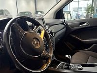 Gebraucht Mercedes B200 136 PS (100 kW) 2012 Grau Van / Kleinbus