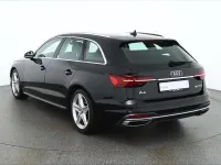Gebraucht Audi A4 Advanced 150 PS (110 kW) 2020 Mythosschwarz metallic Kombi