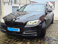 Gebraucht BMW 525 Luxury Line 218 PS (160 kW) 2014 Schwarz Kombi