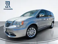 Gebraucht Lancia Voyager Platinum 178 PS (130 kW) 2013 Silber Van / Kleinbus