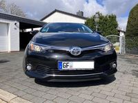 Gebraucht Toyota Auris 116 PS (85 kW) 2016 Schwarz Limousine
