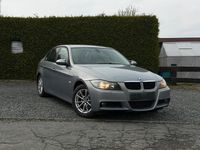 Gebraucht BMW 318 143 PS (105 kW) 2008 Grau Limousine