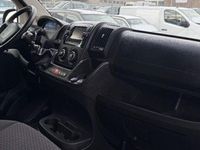 Gebraucht Peugeot Boxer 120 PS (88 kW) 2021 Grau Van