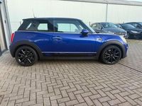 Gebraucht Mini ONE 131 PS (96 kW) 2019 Starlight blue Kleinwagen