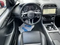 Używany Jaguar XE R-Dynamic 300 KM (220 kW) 2021 Czerwony Sedan/Limuzyna