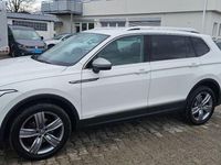 Gebraucht VW Tiguan Allspace 150 PS (110 kW) 2022 Weiß SUV