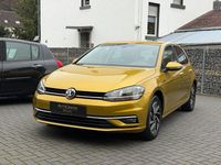 Gebraucht VW Golf VII 150 PS (110 kW) 2018 Gelb Limousine