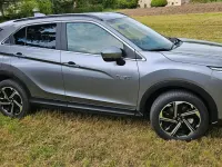 Usado Mitsubishi Eclipse Cross Plus 188 CV (138 kW) 2022 Gris SUV