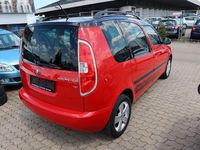 Gebraucht Skoda Roomster Fresh 86 PS (63 kW) 2013 Rot Van / Kleinbus