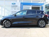 Gebraucht Ford Focus Titanium 125 PS (91 kW) 2024 Agate black Limousine