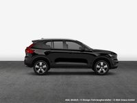 Gebraucht Volvo XC40 Core 163 PS (119 kW) 2024 Onyx schwarzmetallic SUV