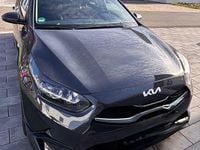 Second-hand Kia Ceed 140 CP (102 kW) 2024 Gri Hatchback