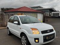 Gebraucht Ford Fusion 80 PS (58 kW) 2012 Weiß Kleinwagen