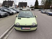 Gebraucht Renault Twingo 58 PS (42 kW) 2007 Pastellgrün Kleinwagen