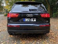 Gebraucht Audi Q7 Ambiente 272 PS (200 kW) 2015 Schwarz SUV
