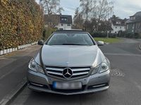 Gebraucht Mercedes E200 184 PS (135 kW) 2011 Silber Cabrio