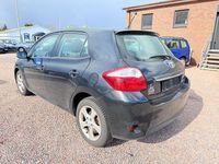 Gebraucht Toyota Auris Edition 132 PS (97 kW) 2012 Schwarz Limousine