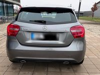 Gebraucht Mercedes A220 170 PS (125 kW) 2013 Grau Limousine