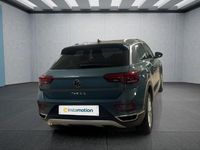 Gebraucht VW T-Roc 150 PS (110 kW) 2024 Blau SUV