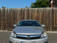 Gebraucht Opel Astra 105 PS (77 kW) 2007 Silber Coupé